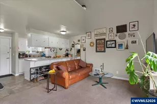 3426 Marion (1 2 3) St SE, Albany, OR 97322 - Photo 17