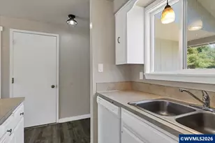 3426 Marion (1 2 3) St SE, Albany, OR 97322 - Photo 27