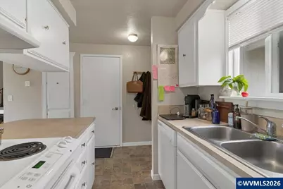 3426 Marion (1,2,3) St SE, Albany, OR 97322 - Photo 13