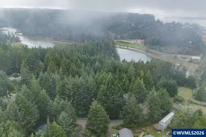 (Next To) 120 NE Waldport Heights Dr, Waldport, OR 97394 - Photo 29