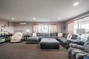 7873 Parker Ln SE, Turner, OR 97392 - Photo 3