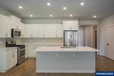 315 Cypress St, Mount Angel, OR 97362 - Photo 15