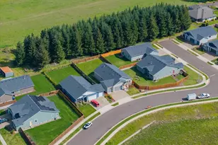 315 Cypress St, Mount Angel, OR 97362 - Photo 5