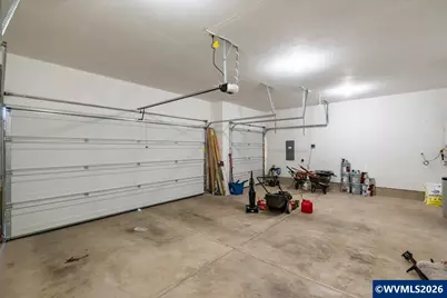 315 Cypress St, Mount Angel, OR 97362 - Photo 45