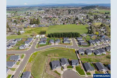 315 Cypress St, Mount Angel, OR 97362 - Photo 3