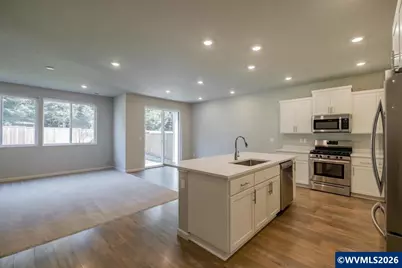 315 Cypress St, Mount Angel, OR 97362 - Photo 13