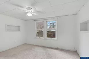 2415 Cottage St SE, Salem, OR 97302 - Photo 29