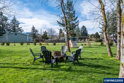 537 Hillview Dr, Lebanon, OR 97355 - Photo 31