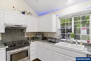 1756 Snowbird Dr NW, Salem, OR 97304 - Photo 17
