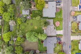 1100 38th Ave SE, Albany, OR 97322 - Photo 5