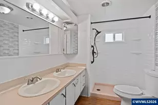 107 47th Ave NE, Salem, OR 97301 - Photo 11