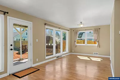 1980 17th St NE, Salem, OR 97301 - Photo 11