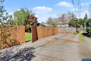 1980 17th St NE, Salem, OR 97301 - Photo 41