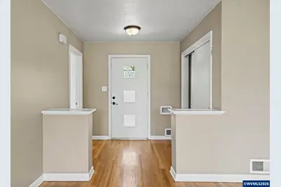 1980 17th St NE, Salem, OR 97301 - Photo 5