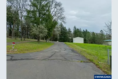 7630 NE Todd Dr, Corvallis, OR 97330 - Photo 5