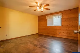 2661 S 12th St, Lebanon, OR 97355 - Photo 15