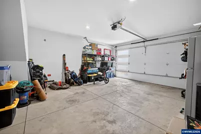 60903 SE Epic Pl, Bend, OR 97702 - Photo 29