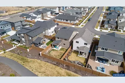 60903 SE Epic Pl, Bend, OR 97702 - Photo 35