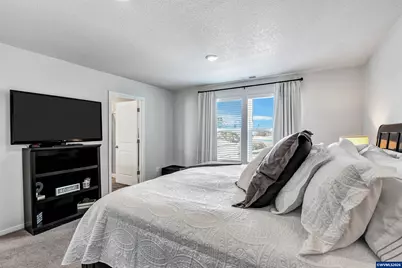 365 Himalaya St NE, Salem, OR 97301 - Photo 27