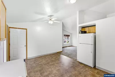 3130 Chucker Ln, Lebanon, OR 97355 - Photo 13