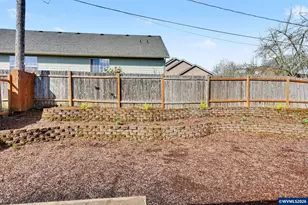 735 22nd Ave NW, Salem, OR 97304 - Photo 33