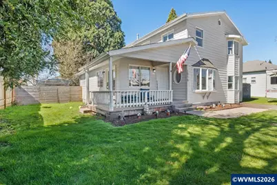 1039 N 4th Av, Stayton, OR 97383 - Photo 1