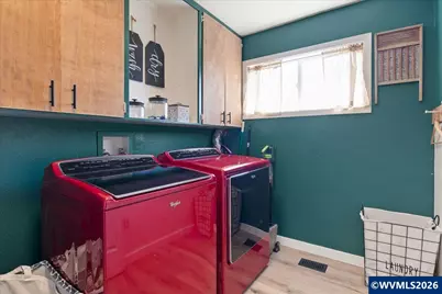 1039 N 4th Av, Stayton, OR 97383 - Photo 37