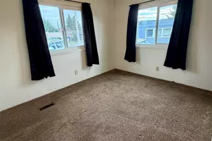 2400 SE Stratus Av, McMinnville, OR 97128 - Photo 17