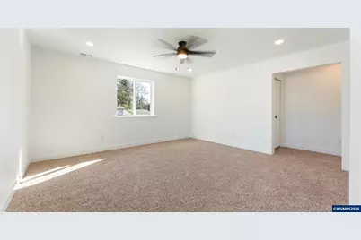 141 NE D St, Willamina, OR 97396 - Photo 23