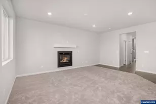 1469 Logan Pkw SE, Albany, OR 97322 - Photo 5