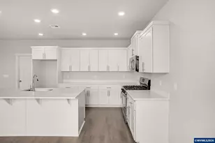 1469 Logan Pkw SE, Albany, OR 97322 - Photo 11