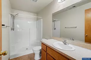 4444 Leafwood Ave NE, Salem, OR 97305 - Photo 27