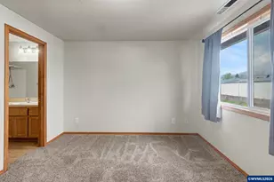 4444 Leafwood Ave NE, Salem, OR 97305 - Photo 25