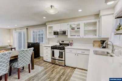 13275 Daiquiri Lake Dr NE, Aurora, OR 97002 - Photo 11