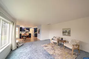 312 SW Cascade Meadow Dr, Sublimity, OR 97385 - Photo 9