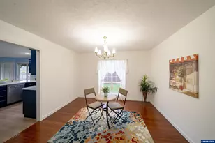 312 SW Cascade Meadow Dr, Sublimity, OR 97385 - Photo 5