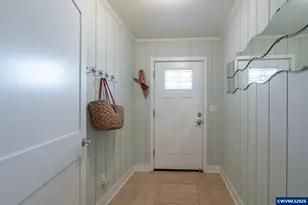 1068 NW 6th Ct, Lincoln City, OR 97367 - Photo 3