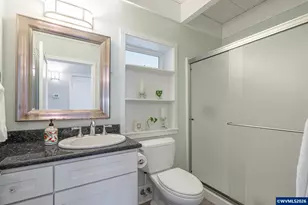 1068 NW 6th Ct, Lincoln City, OR 97367 - Photo 31