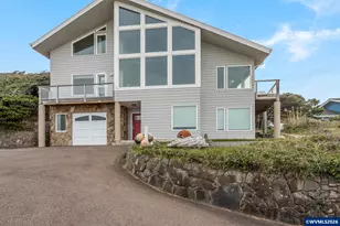 1068 NW 6th Ct, Lincoln City, OR 97367 - Photo 1