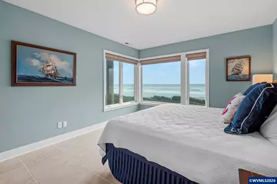 1068 NW 6th Ct, Lincoln City, OR 97367 - Photo 11