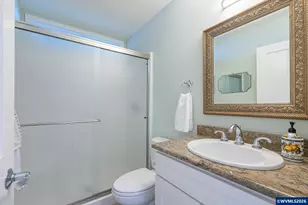 1068 NW 6th Ct, Lincoln City, OR 97367 - Photo 13