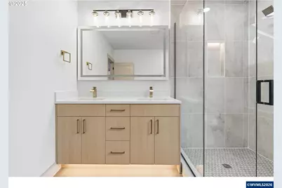 437 NE Fargo St, Portland, OR 97212 - Photo 13
