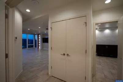 156 Front #600 St NE, Salem, OR 97301 - Photo 43