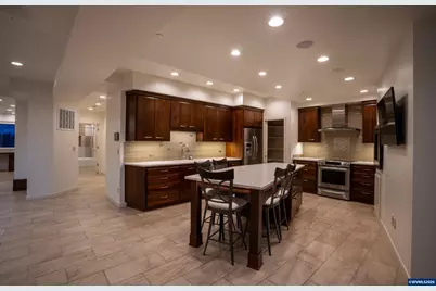 156 Front #600 St NE, Salem, OR 97301 - Photo 11