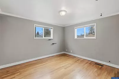 1860 Capitol St SE, Salem, OR 97302 - Photo 23