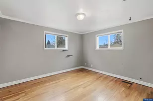 1860 Capitol St SE, Salem, OR 97302 - Photo 23