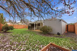 1860 Capitol St SE, Salem, OR 97302 - Photo 29