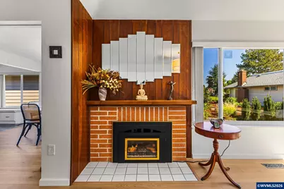 3318 Oakcrest Dr NW, Salem, OR 97304 - Photo 5