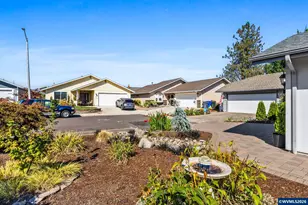 3318 Oakcrest Dr NW, Salem, OR 97304 - Photo 21