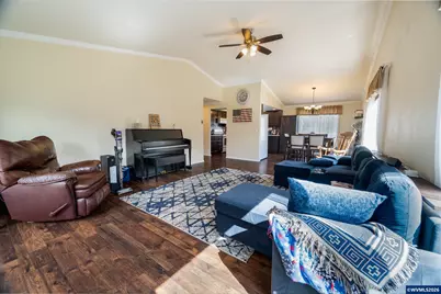 5183 Fort Rock Av SE, Salem, OR 97306 - Photo 15